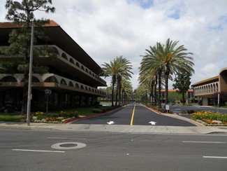 Plus de détails pour 1971 E 4th St, Santa Ana, CA - Bureau à louer