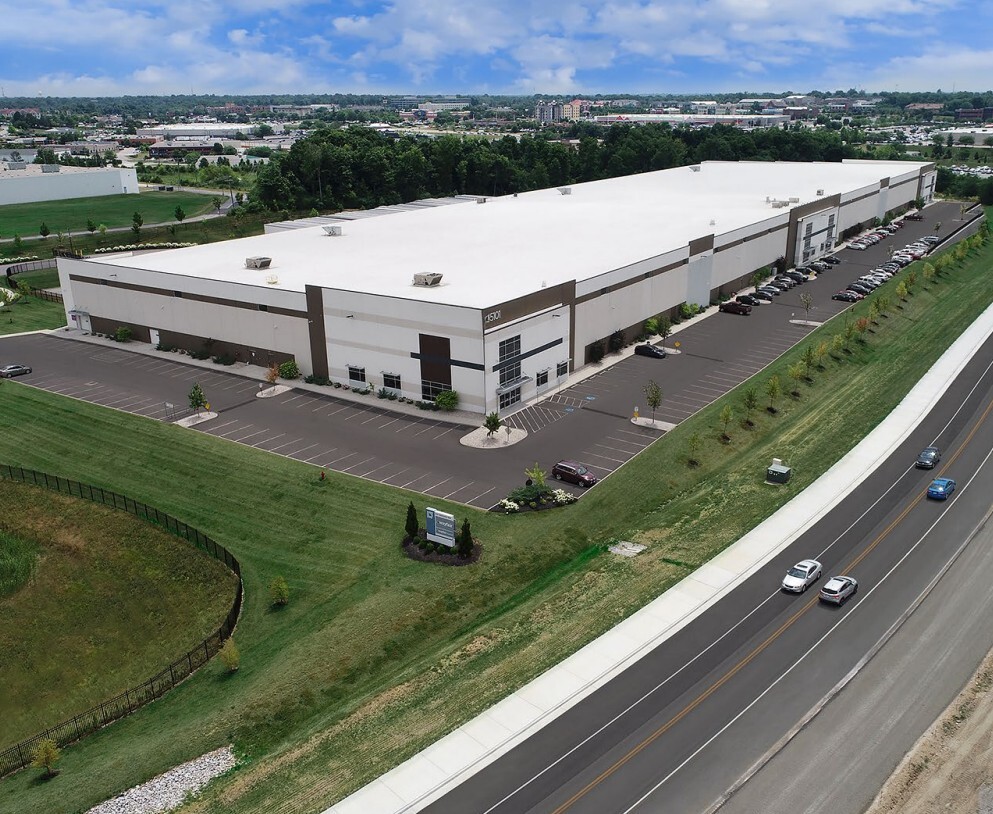 5101 Renegade Way, Florence, KY for lease Primary Photo- Image 1 of 3