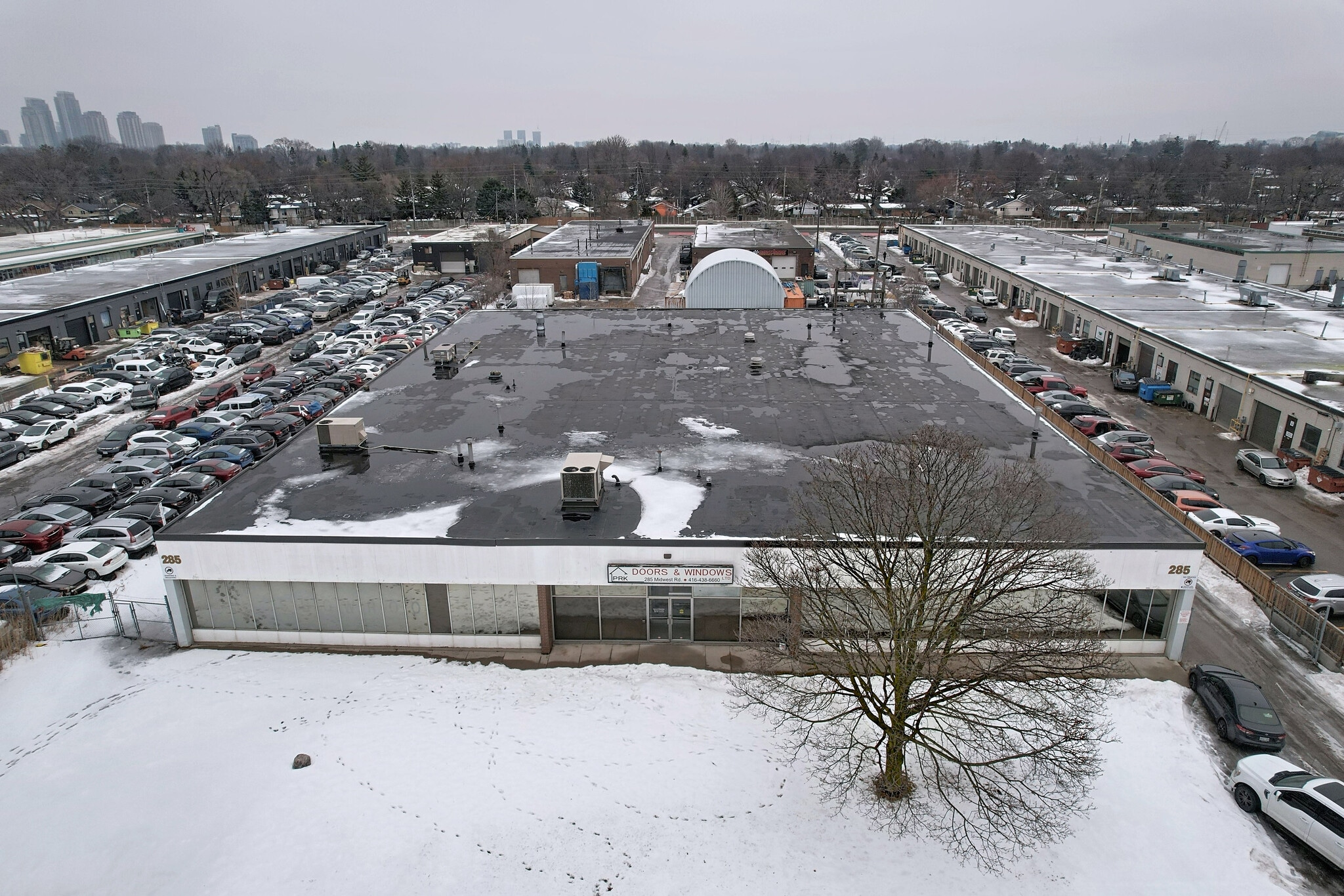 285 Midwest Rd, Toronto, ON for sale Primary Photo- Image 1 of 8