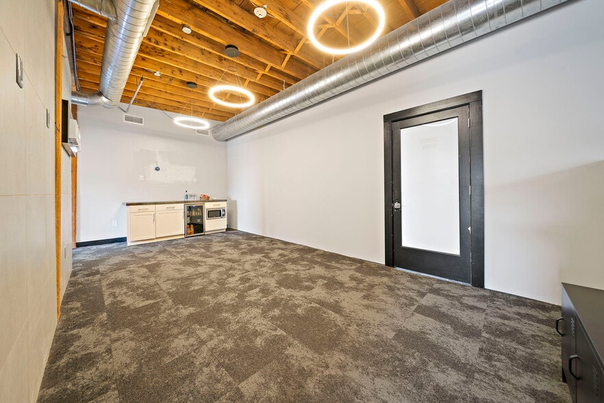 12-16 Ericsson St, Boston, MA à louer - Photo du bâtiment - Image 3 de 34