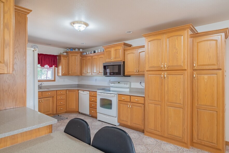 12300 David Crockett Pky W, Belvidere, TN à vendre - Photo du bâtiment - Image 3 de 93