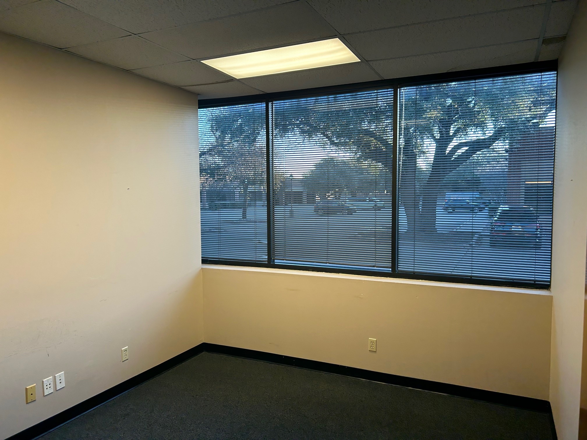 12035 Shiloh Rd, Dallas, TX for lease Interior Photo- Image 1 of 6