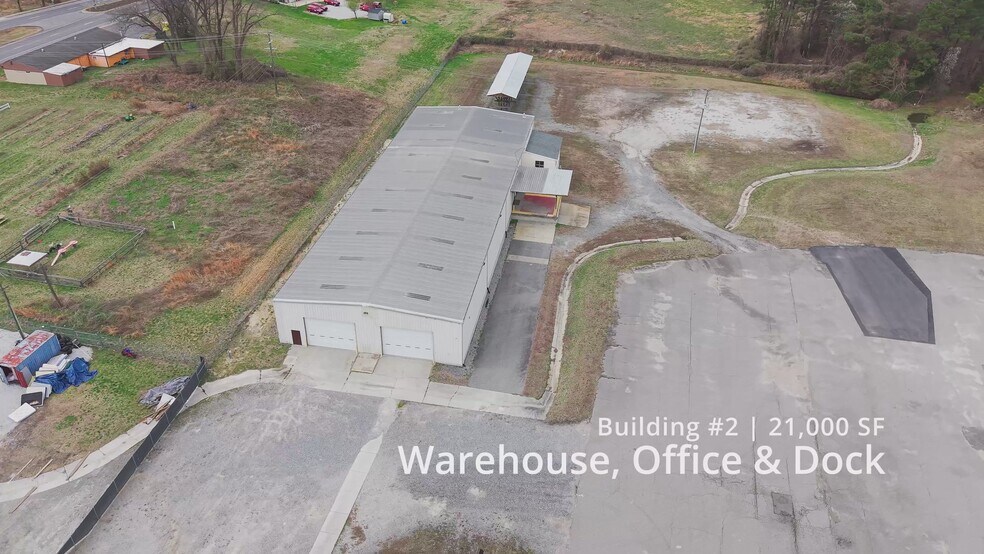 7822 Richmond Rd, Toano, VA à louer - Vidéo sur l’inscription commerciale - Image 2 de 16