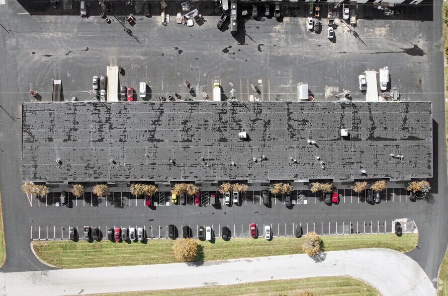 5303-5331 W 86th St, Indianapolis, IN à louer - Photo du bâtiment - Image 3 de 11