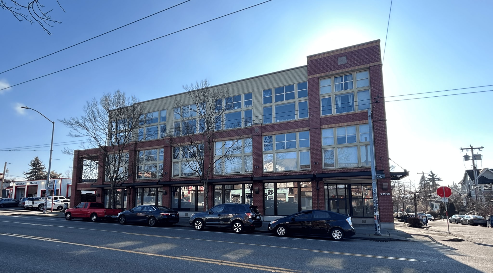 2205 N 45th St, Seattle, WA for lease Interior Photo- Image 1 of 1