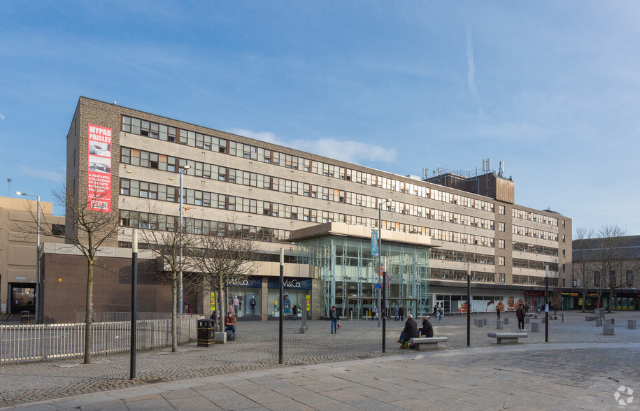 Central Way, Paisley à louer - Photo du bâtiment - Image 2 de 14