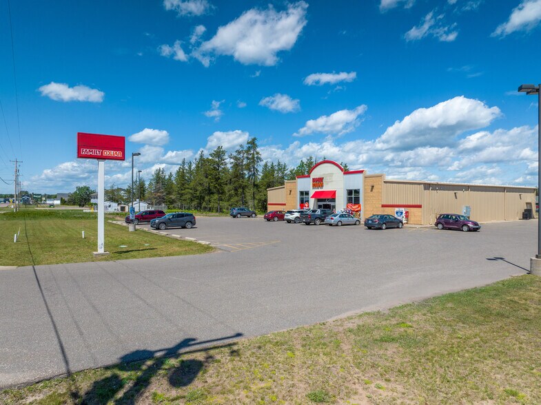216 M-35, Gwinn, MI à vendre - Photo du bâtiment - Image 2 de 6