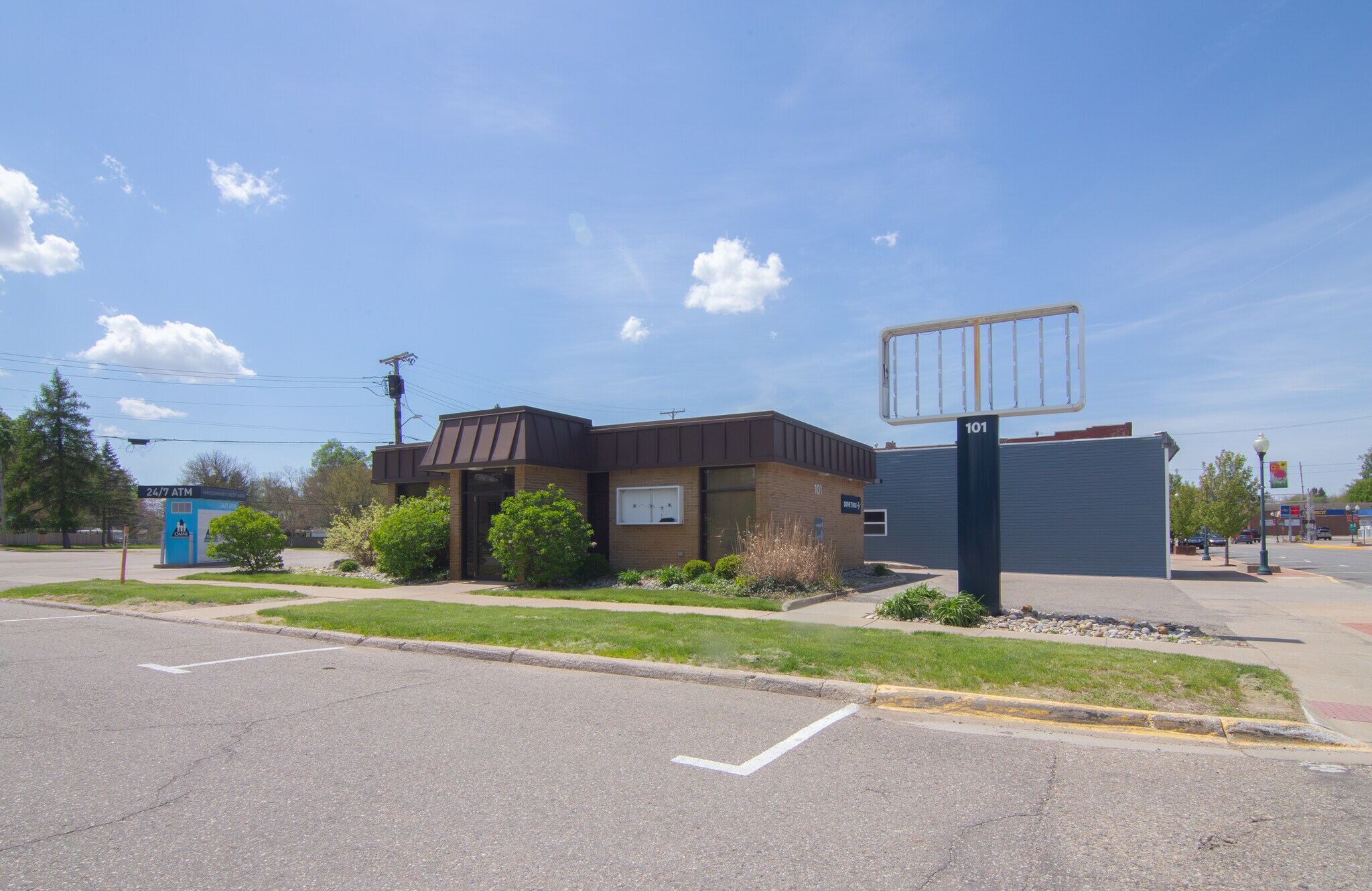 101 W Monroe St, Bangor, MI à vendre Photo principale- Image 1 de 11