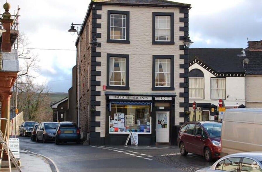 Market Sq, Kirkby Stephen for lease - Primary Photo - Image 1 of 2