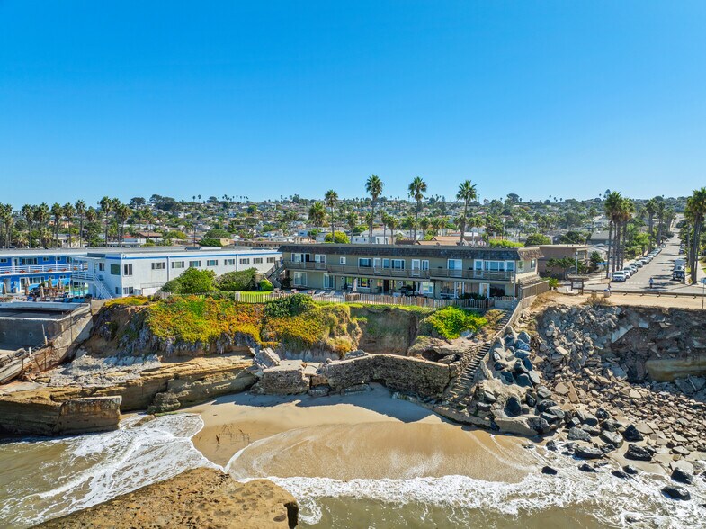 1352-1364 Sunset Cliffs Blvd, San Diego, CA à vendre - Photo du bâtiment - Image 3 de 35