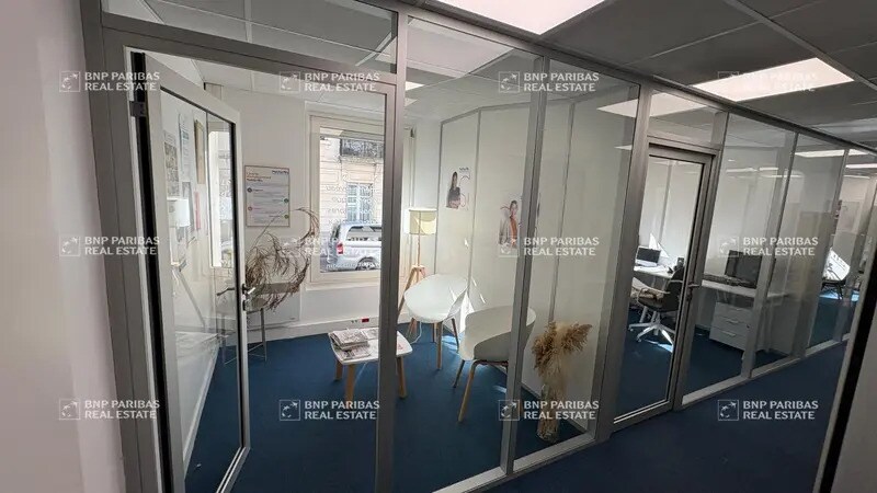 Office in Tours for lease Interior Photo- Image 1 of 16