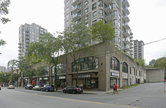 More details for 889 Carnarvon St, New Westminster, BC - Office/Retail for Lease