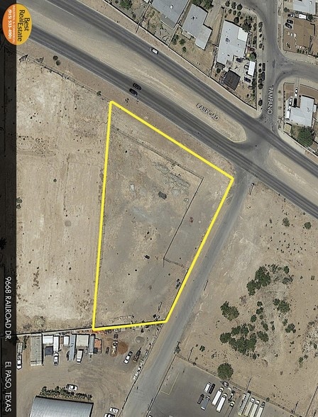 9668 Railroad Dr, El Paso, TX à vendre - Photo du bâtiment - Image 2 de 4