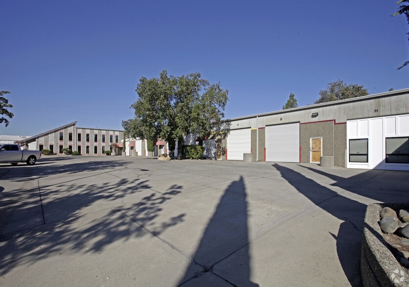 4119 Wayside Ln, Carmichael, CA for lease - Building Photo - Image 2 of 7