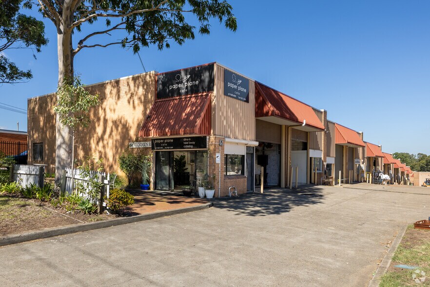 64 Mandoon Rd, Girraween à louer - Photo principale - Image 1 de 4