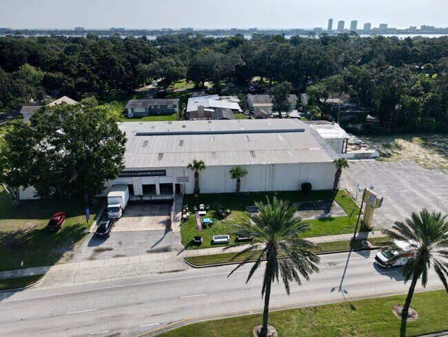 More details for 685 S Yonge St, Ormond Beach, FL - Retail for Sale
