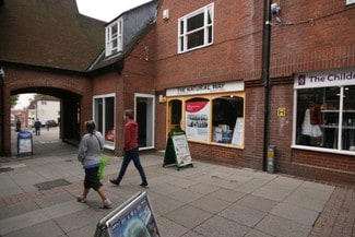 Plus de détails pour 14 New St, Braintree - Commerce de détail à louer