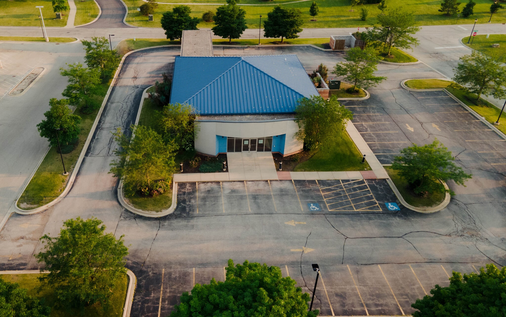 1271 W Il Route 134, Round Lake, IL for lease Interior Photo- Image 1 of 15