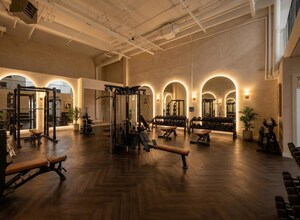 13880 Wireless Way, Richmond, BC à louer Photo intérieure- Image 2 de 2