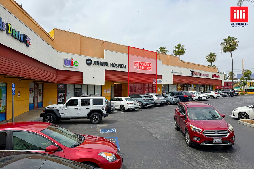 271-287 S Atlantic Blvd, Los Angeles, CA à louer - Photo du bâtiment - Image 3 de 4