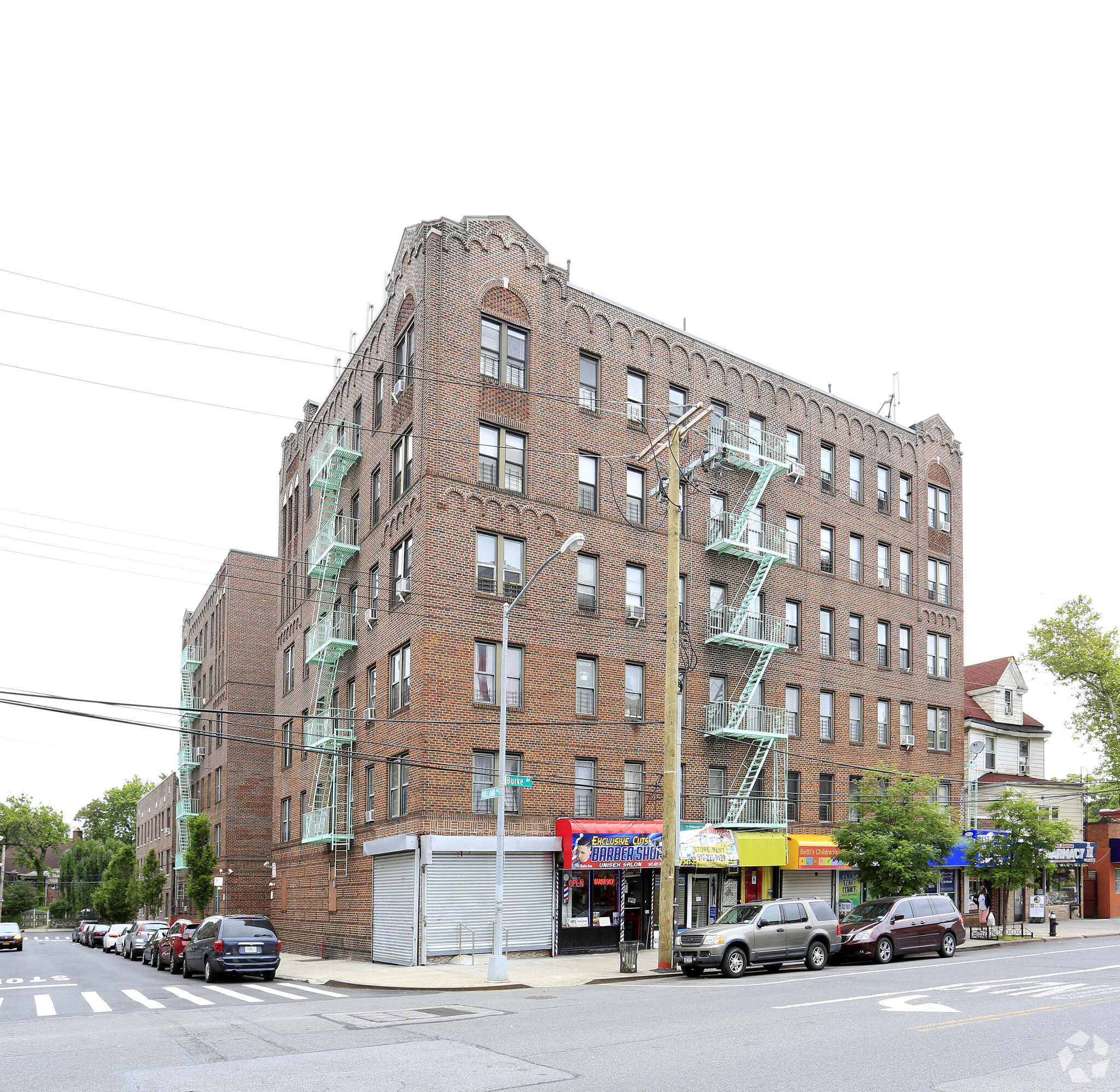 743-757 Burke Ave, Bronx, NY for lease Primary Photo- Image 1 of 5