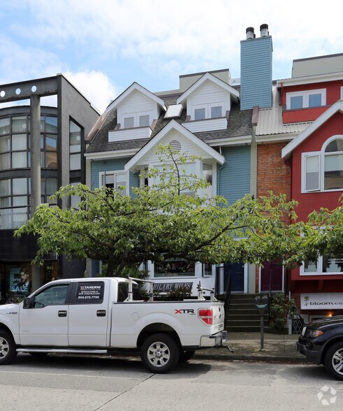 1854 W 1st Ave, Vancouver, BC à vendre - Photo du bâtiment - Image 2 de 4