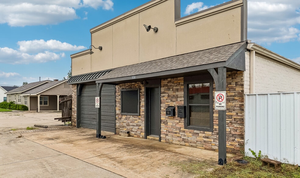 514 E Will Rogers Blvd, Claremore, OK for sale - Building Photo - Image 2 of 26