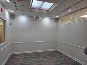 1310-1348 Shermer Rd, Northbrook, IL à louer Photo du bâtiment- Image 1 de 13