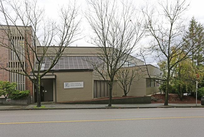 More details for 301 Sixth St, New Westminster, BC - Retail for Lease