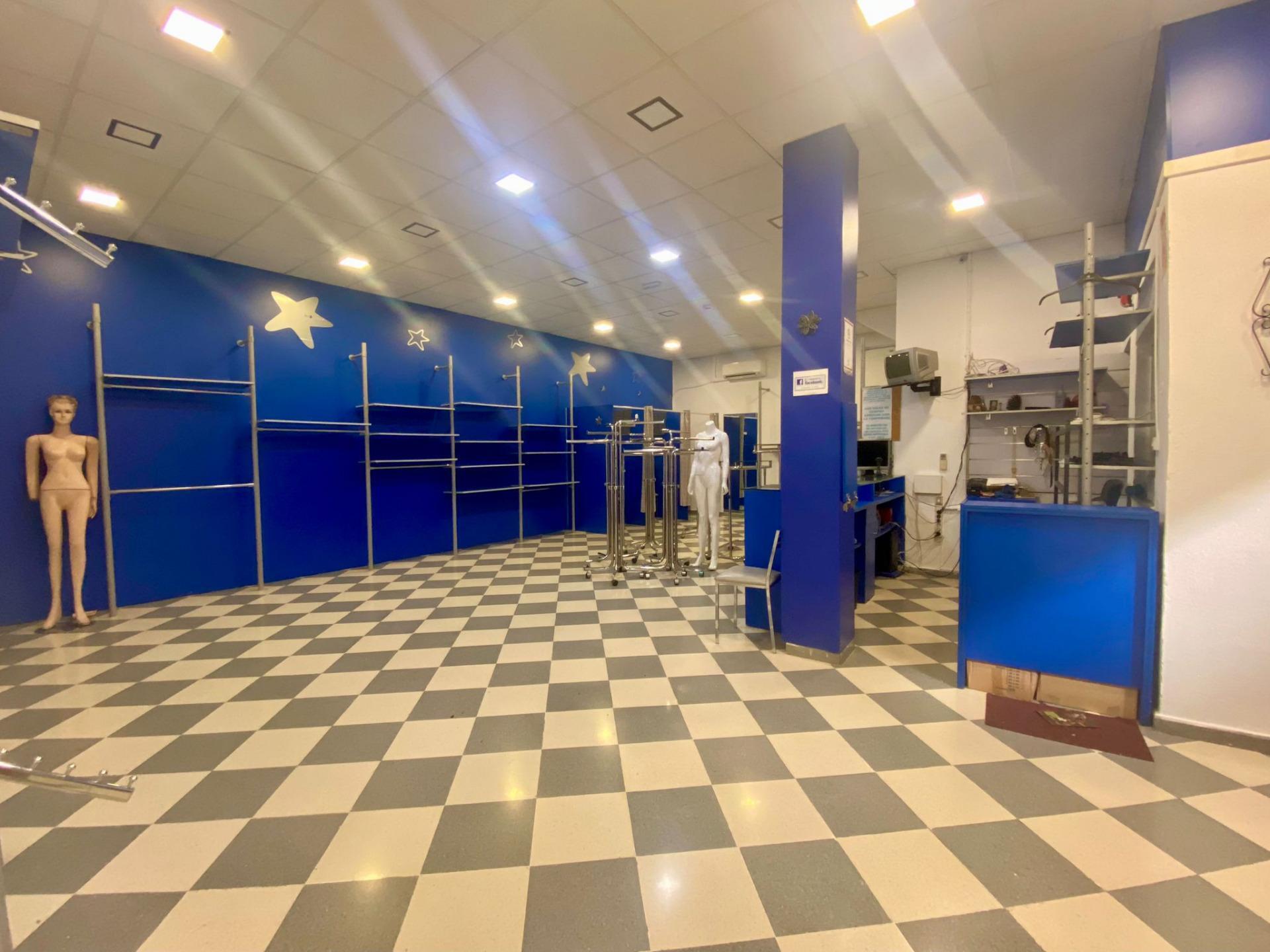 Calle Santiago López Castro, 8, Atarfe, Granada for lease Building Photo- Image 1 of 10