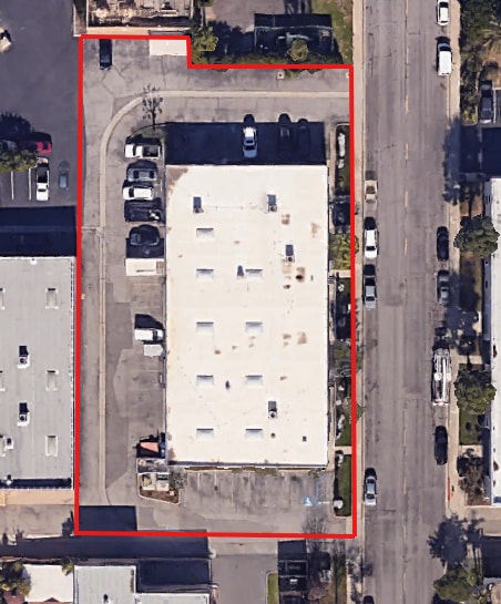 1961-1977 Freeman Ave, Signal Hill, CA for lease - Building Photo - Image 2 of 9