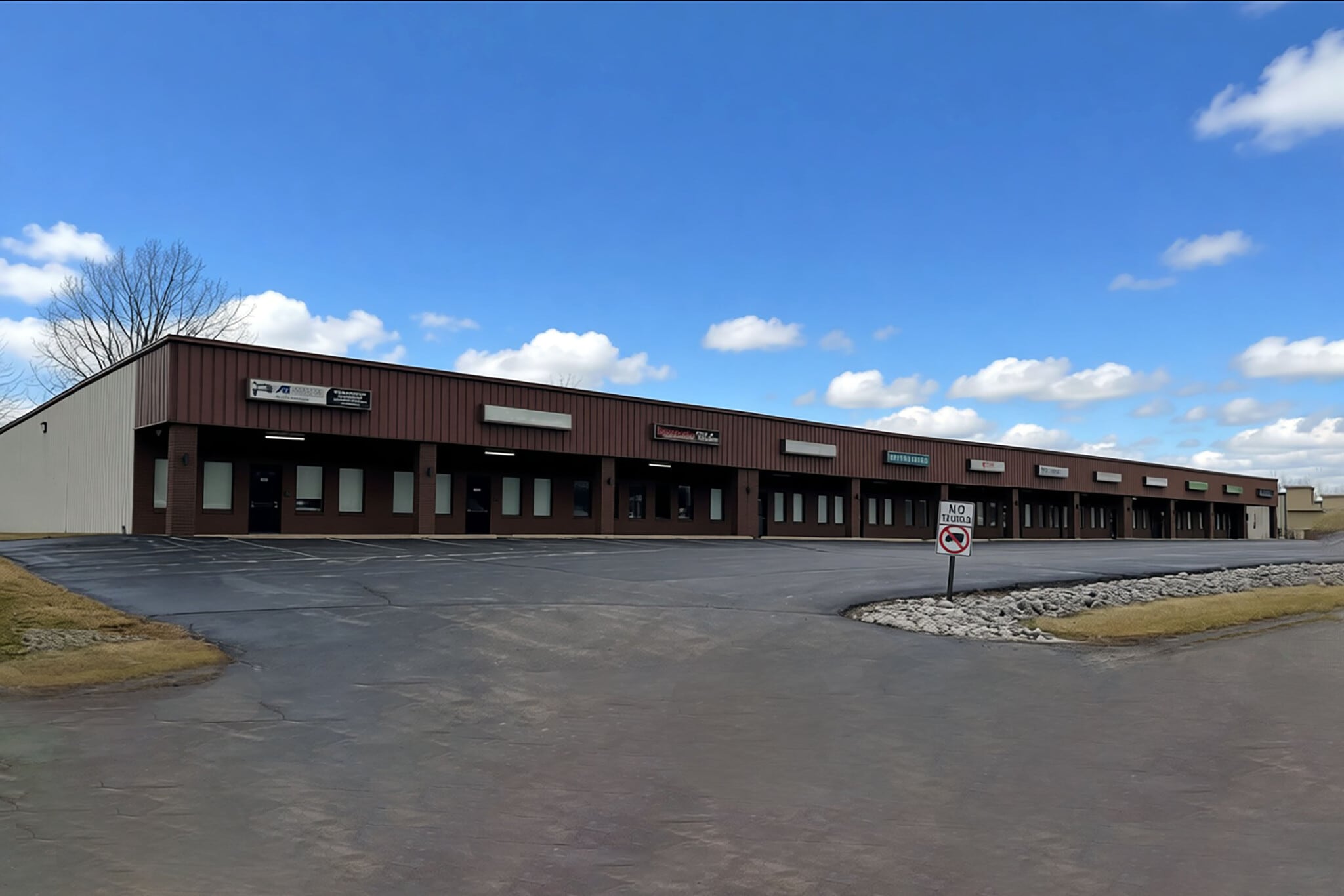 3530-3572 E US Highway 30, Warsaw, IN for lease Building Photo- Image 1 of 5