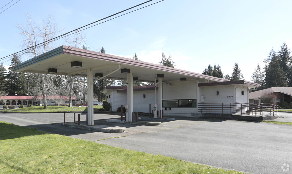 7303 Martin Way E, Lacey, WA à vendre - Photo principale - Image 1 de 1