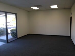 6666-6680 Van Buren Blvd, Riverside, CA for lease Interior Photo- Image 2 of 4