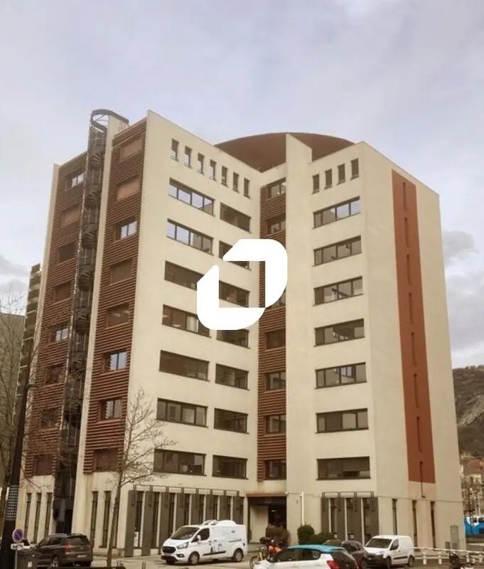 Office in Grenoble for sale Building Photo- Image 1 of 9