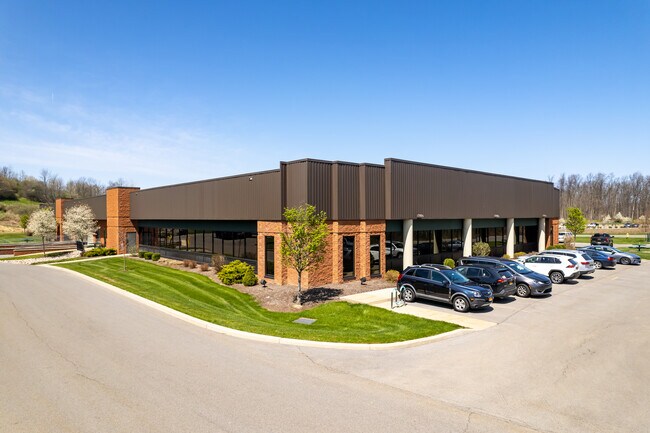 Plus de détails pour 7675 Omnitech Pl, Victor, NY - Local d'activités à louer