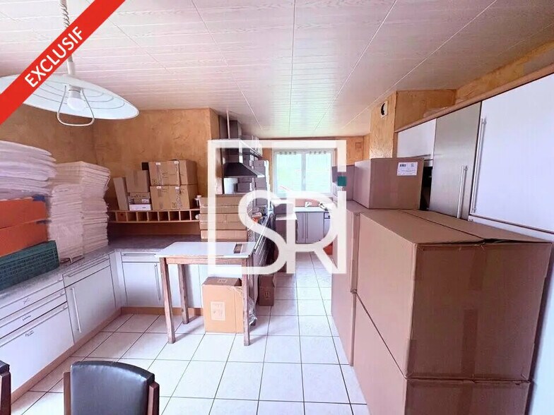 Commerce de détail dans Aubière à louer - Photo du bâtiment - Image 3 de 9