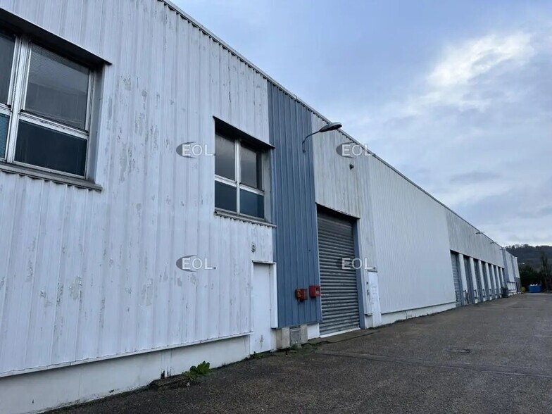 8 Chemin De La MI Voie, Sotteville-lès-Rouen à louer - Photo du bâtiment - Image 3 de 13