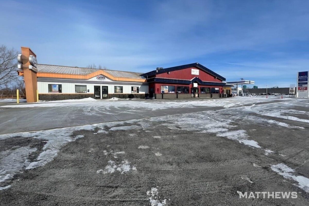 620 Dutch Lake Dr, Howard Lake, MN for sale Primary Photo- Image 1 of 4