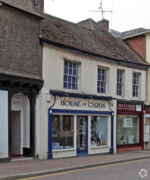 18-18C High St, Tring à vendre - Photo principale - Image 1 de 1