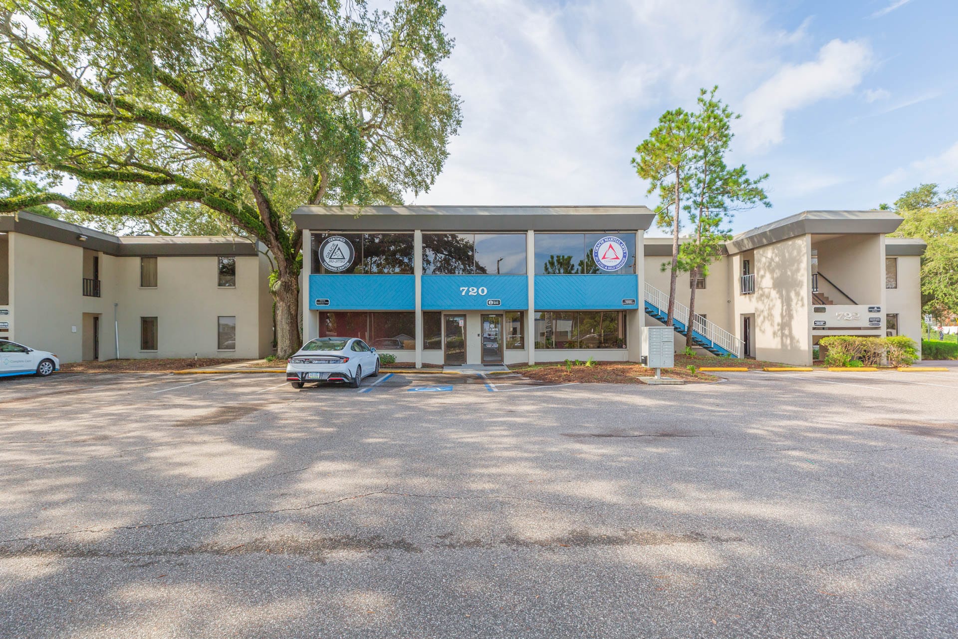 718-720 W Dr Martin Luther King Jr Blvd, Tampa, FL à vendre Photo du bâtiment- Image 1 de 11