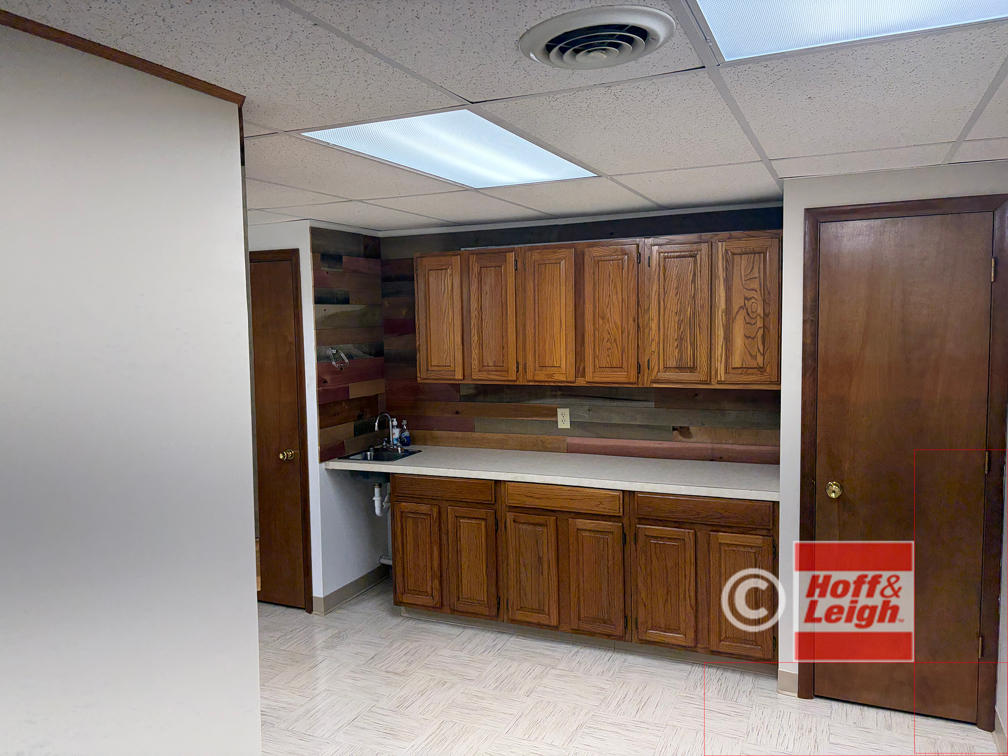 835 Southeast Ave, Tallmadge, OH à louer Photo intérieure- Image 1 de 5