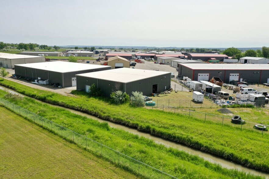 6875 King Ave W, Billings, MT à vendre - Photo du bâtiment - Image 3 de 15