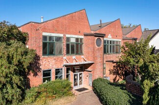 Plus de détails pour 701 Kenmore Ave, Fredericksburg, VA - Bureau à louer