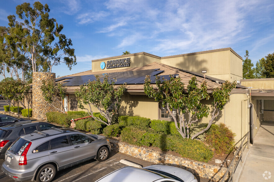 25232-25334 Mcintyre St, Laguna Hills, CA for lease - Building Photo - Image 2 of 35