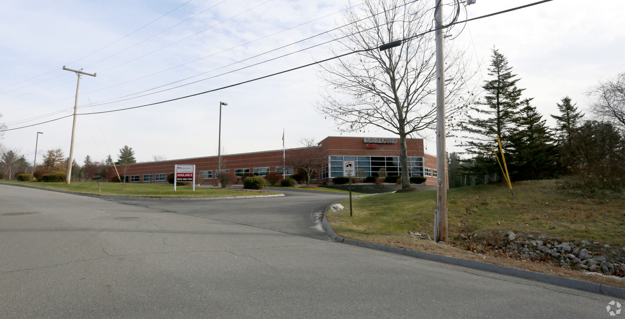 8 Akira Way, Londonderry, NH à vendre Photo principale- Image 1 de 1