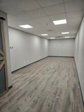 4502 Irvington Ave, Jacksonville, FL for lease Building Photo- Image 2 of 7