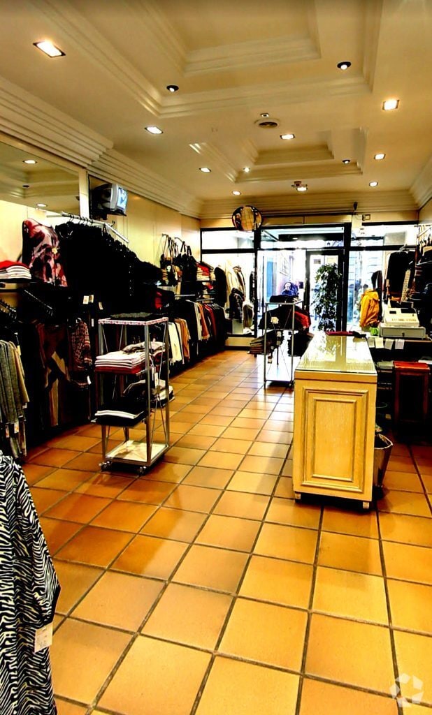 Retail in Madrid, Madrid for lease Building Photo- Image 1 of 2