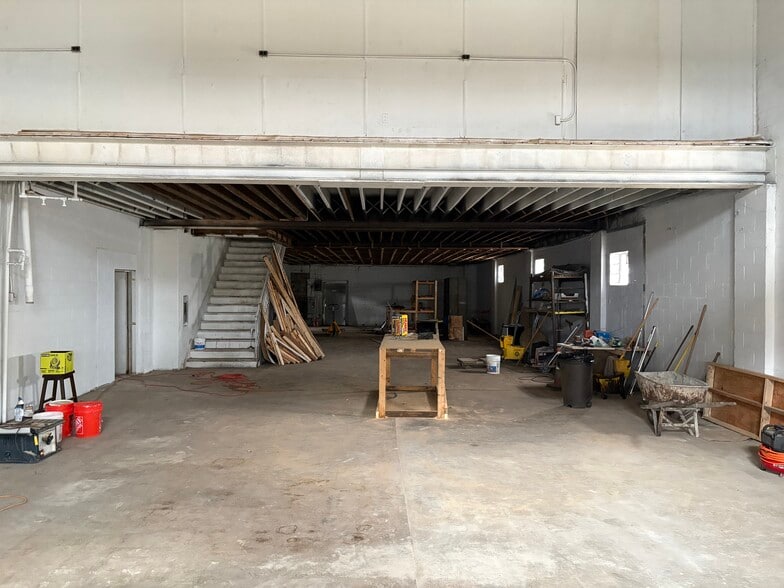 8725 Harper Ave, Detroit, MI for sale - Building Photo - Image 3 of 6