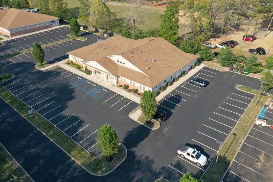 1206 W Sherman Ave, Vineland, NJ for sale - Building Photo - Image 3 of 60